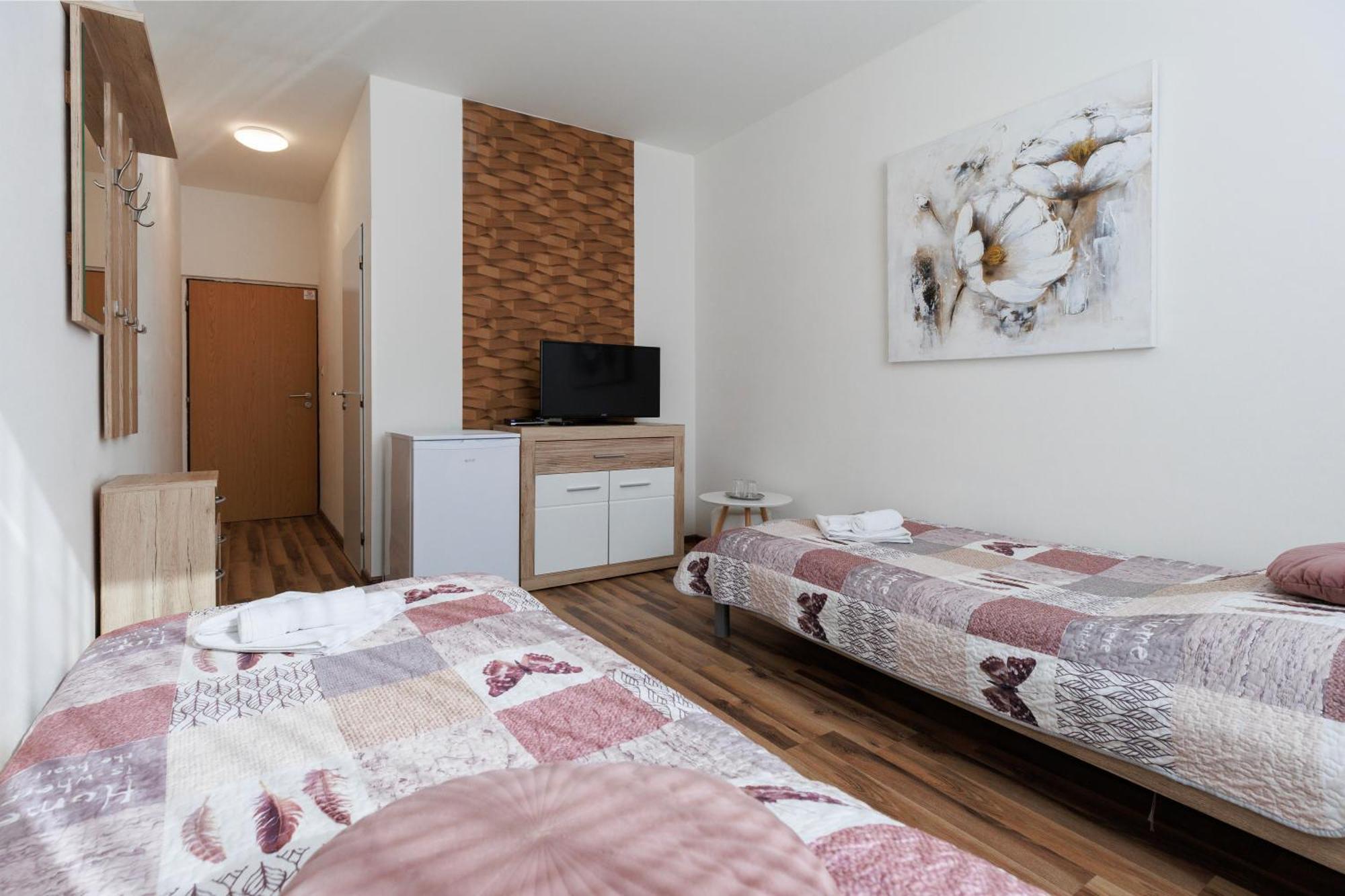 Agro Complex Apartments Nitra Exterior photo